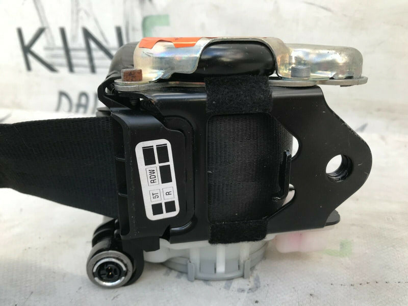 AUDI A3 8V 2013-19 ELECTRIC FRONT SEATBELT RIGHT DRIVER SIDE O/S 8V5857706E