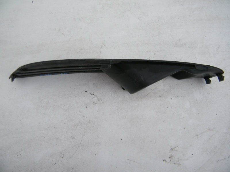 FORD FOCUS MK2 2004-10 FRONT BUMPER LEFT FOGLIGHT SURROUND 4M5119953AE (S16-15)