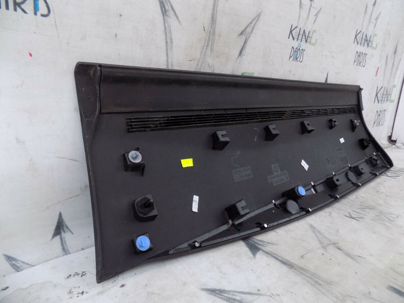 PEUGEOT 5008 2016-ON GENUINE RIGHT SIDE REAR DOOR LOWER TRIM 109779A2