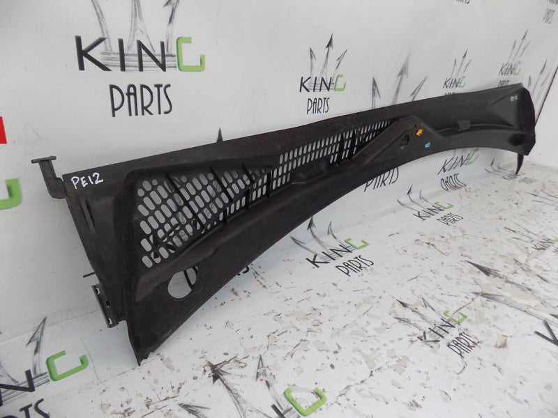 VW AMAROK 2010-ON WINDSCREEN WIPER SCUTTLE PANEL 2H2819403