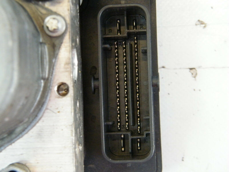 VAUXHALL CORSA E 2014-ON ABS PUMP UNIT 39002554