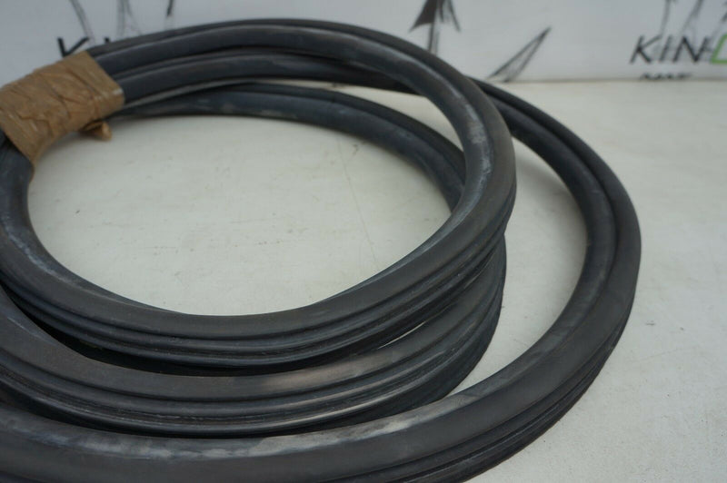 AUDI A4 (B8) 2008-2015 5DR SALOON REAR LEFT SIDE DOOR RUBBER WATER SEAL