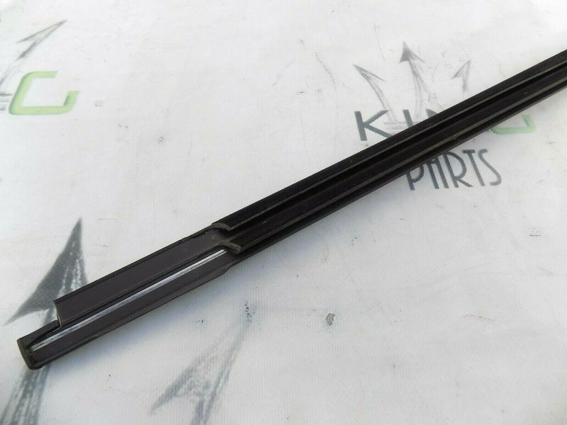 MINI F55 2013-ON REAR RIGHT DOOR STRIP WEATHERSTRIP CHROME 7322525