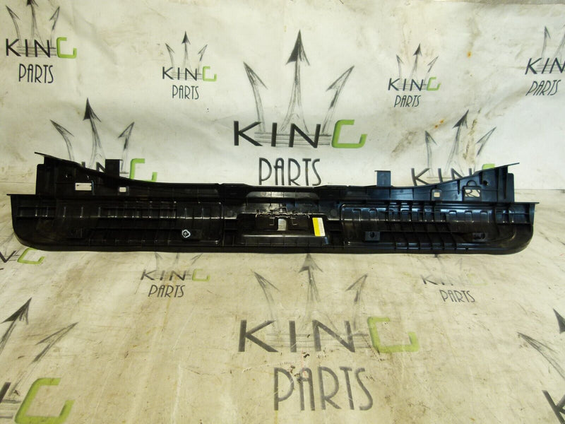 RANGE ROVER SPORT L494 TAILGATE SCUFF PLATE COVER GENUINE DK62425A92AC8