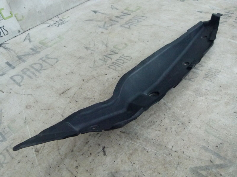 MERCEDES A W176 2012-15 FRONT RIGHT WING GAP COVER GENUINE A1768890000