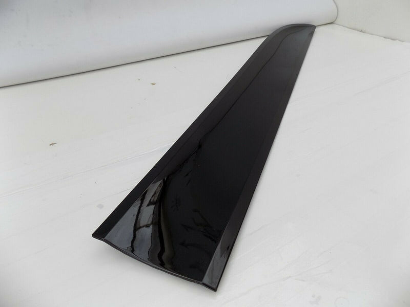 PORSCHE MACAN GTS 95B 2014-ON FRONT RIGHT DOOR STRIP BLACK 95B837890G /B02-64
