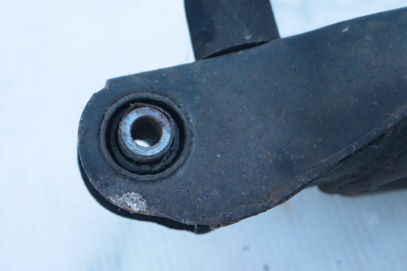 FORD C-MAX MK1 2003-2010 REAR RIGHT SUSPENSION BOTTOM ARM SPRING HOLDER *3