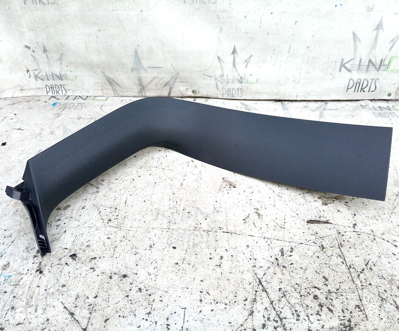 MERCEDES GLC X253 SUV 16-21 TAILGATE RIGHT SIDE TRIM MOULDING PANEL A2537400271