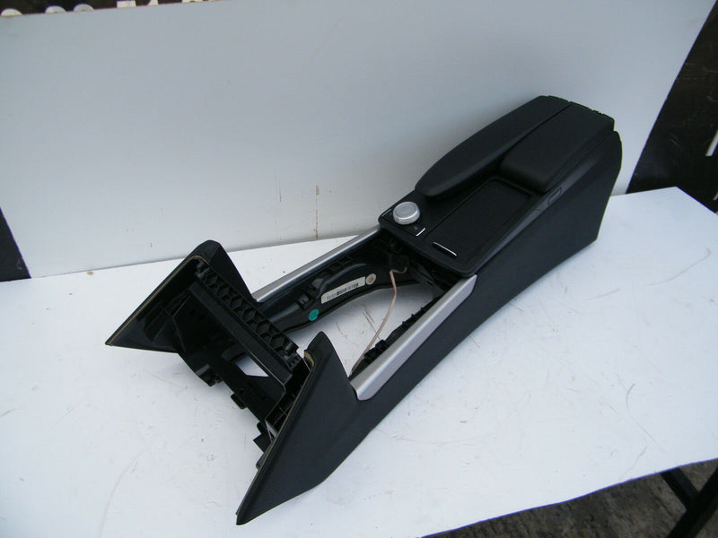 MERCEDES W212 E220 10-15 CENTRE CONSOLE LOWER PANEL DASHBOARD ARMREST 2126801650