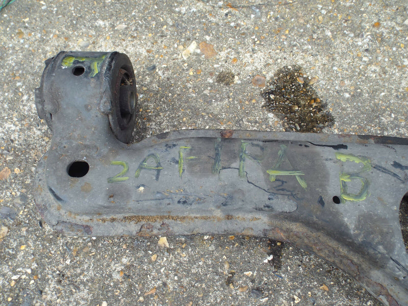 VAUXHALL ZAFIRA B MK2 2005-2010 1.9 CDTI FRONT WISHBONE RIGHT DRIVER SIDE O/S