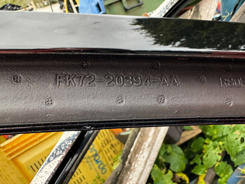 LAND ROVER DISCOVERY SPORT L550 2015- GENUINE FRONT DOOR PANEL RIGHT SIDE