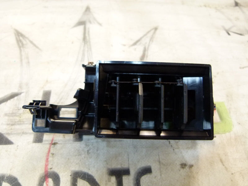 RENAULT CAPTUR 2020-ON CENTRE DASHBOARD RIGHT AIR VENT 687504751R