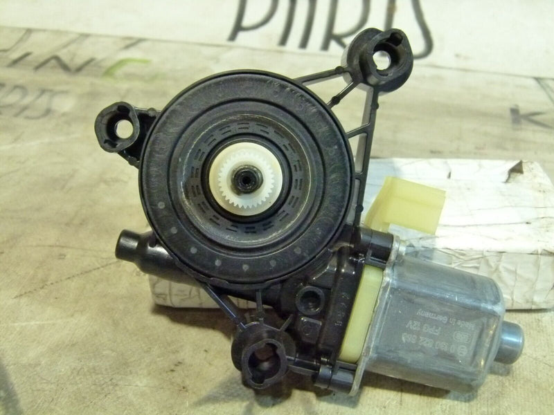 AUDI A4 S4 8W B9 2016-ON REAR DRIVER RIGHT SIDE WINDOW MOTOR 8W0959812
