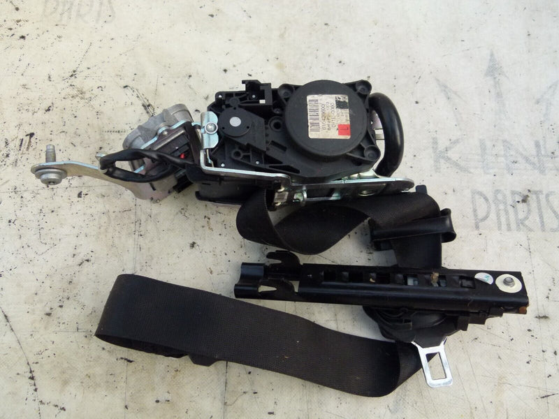 MERCEDES C W204 2007-2011 FRONT LEFT SIDE SEAT BELT GENUINE A616426600