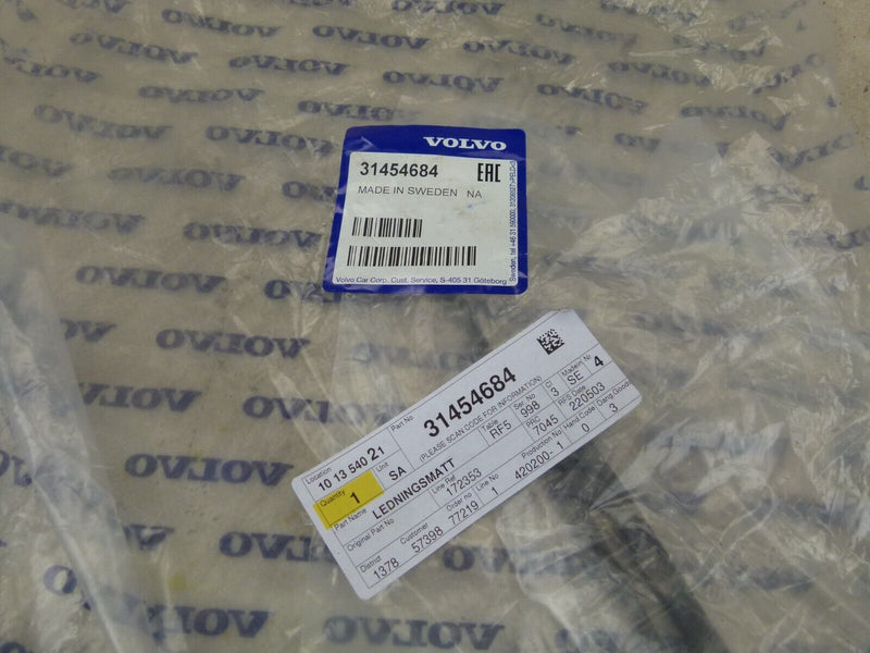 VOLVO XC90 2015-19 TOWBAR WIRING LOOM HARNESS TRIM GENUINE 31454683 S70-06