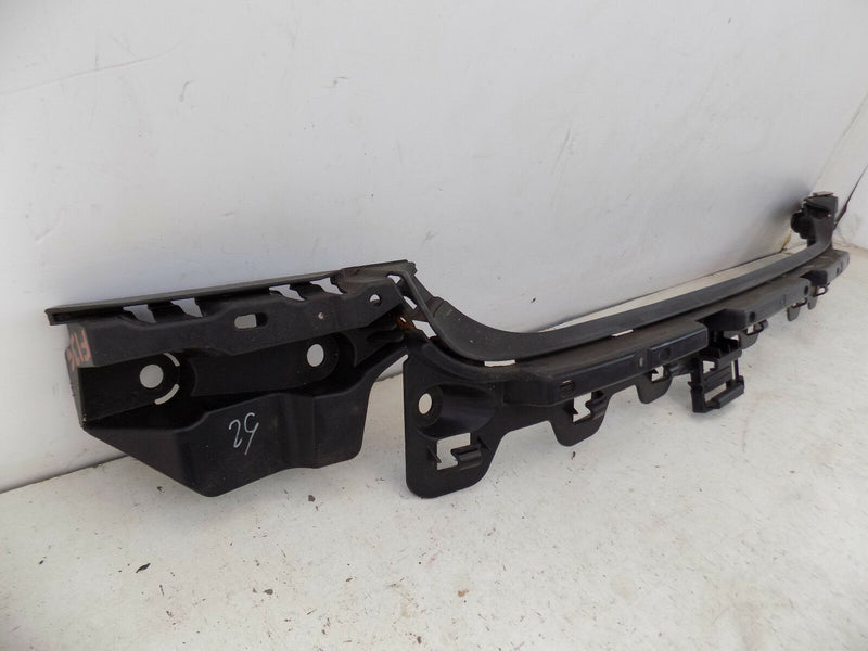 BMW E92 COUPE 2006-2013 REAR BUMPER CENTRE MOUNT SUPPORT BRACKET 7128247