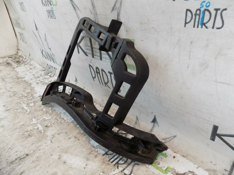 VW PASSAT VARIANT B7 2011-2015 REAR LEFT BUMPER BRACKET 3AF807377