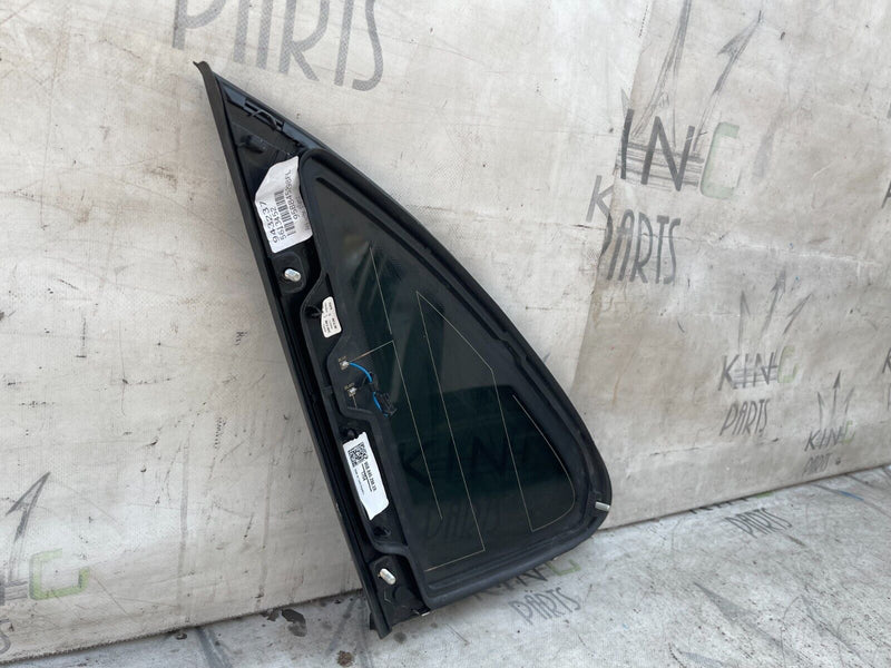 PORSCHE MACAN S 95B RIGHT SIDE REAR DOOR QUARTER WINDOW GLASS ! BLACK TINT