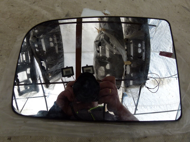 MERCEDES SPRINTER 906 2006-19 FRONT RIGHT MIRROR GLASS A0028115333