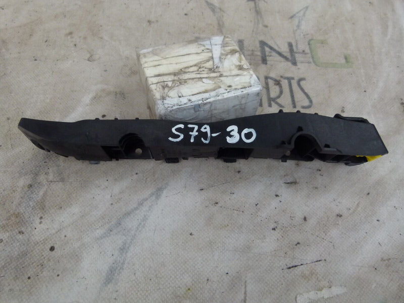 VAUXHALL CORSA E 2014-19 REAR BUMPER LEFT SIDE BRACKET GENUINE 39085591