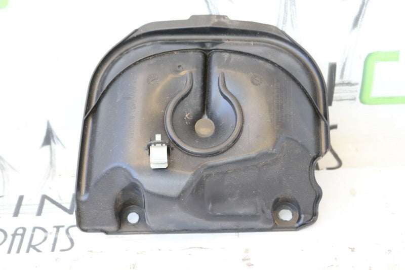 MINI ONE/ S/ COOPER F55/5657 2014-ON A/C AIR DUCT UPPER SECTION 9302951