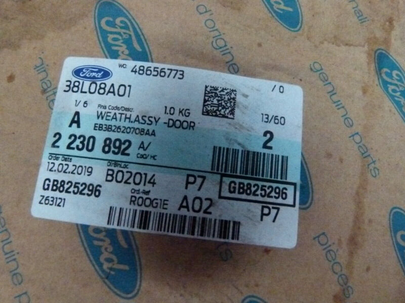 FORD RANGER 2019-ON FRONT RIGHT DOOR SEAL STRIP GENUINE EB3Z2620708B