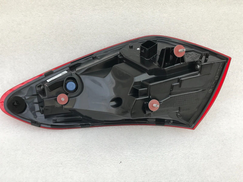 MERCEDES W206 ESTATE 2021-ON *8 PIN REAR FENDER LIGHT LEFT SIDE A2069061501