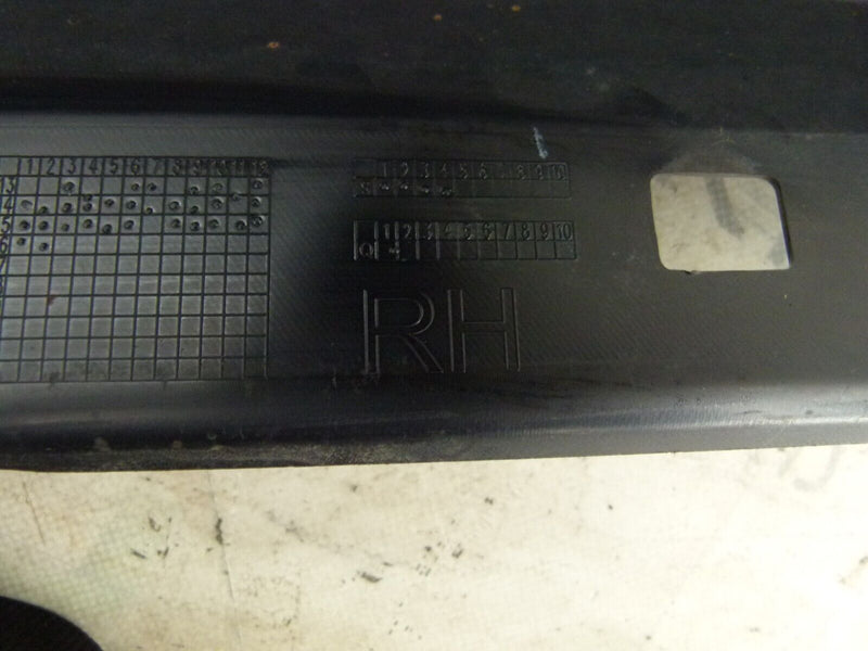 MERCEDES GLA X156 LCI AMG LINE EDITION 2017-19 RIGHT SIDE SKIRT A1566980854