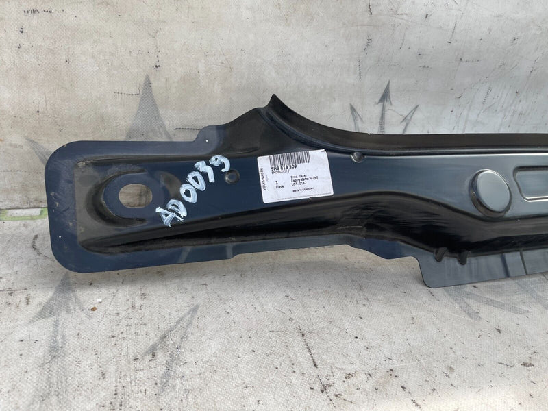 VW GOLF MK8 ESTATE 2019-ON REAR REINFORCEMENT PANEL GENUINE 5H9813309