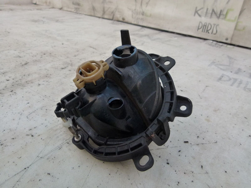 MINI COOPER F56 2014-18 FRONT BUMPER RIGHT FOG LIGHT GENUINE 19372202