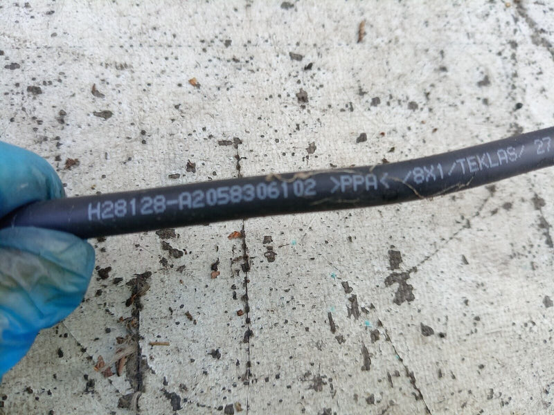 MERCEDES C CLASS W205 1.6 DIESEL VACUUM LINE PIPE A2058306102 #