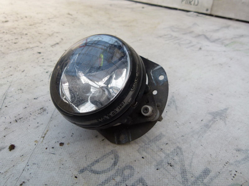 MERCEDES C W204 2007-2011 FRONT RIGHT FOG LIGHT GENUINE K00B021951