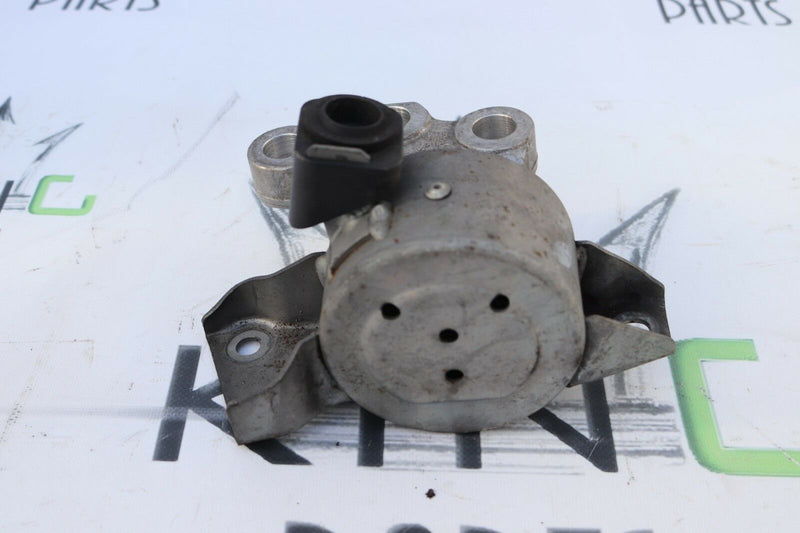FIAT 500L TREKKING 2013-2017 LEFT SIDE ENGINE SUPPORT MOUNT 50508653