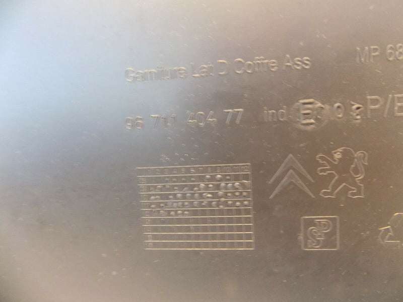 PEUGEOT 3008 2008-2016 REAR TRUNK RIGHT SIDE PANEL COVER TRIM 9671140477 *N