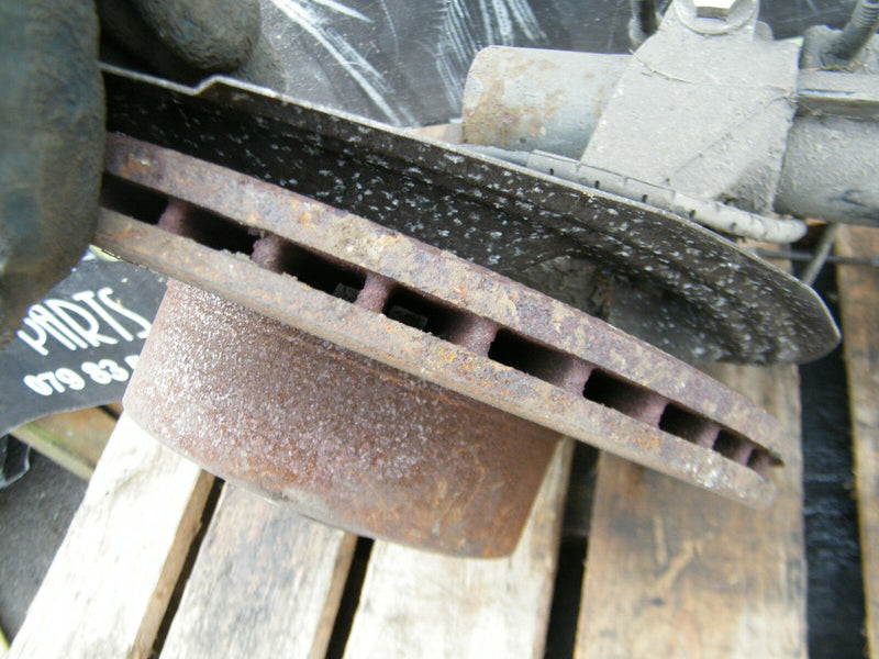 BMW 3 E90 E91 05-11 SUSPENSION LEG STRUT DISC DAMPER KNUCKLE HUB FRONT LEFT N/S