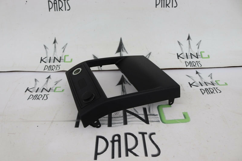 BMW X6 E71 2008-2013 REAR CENTRE CONSOLE TRIM BRACKET SOCKET 9125617