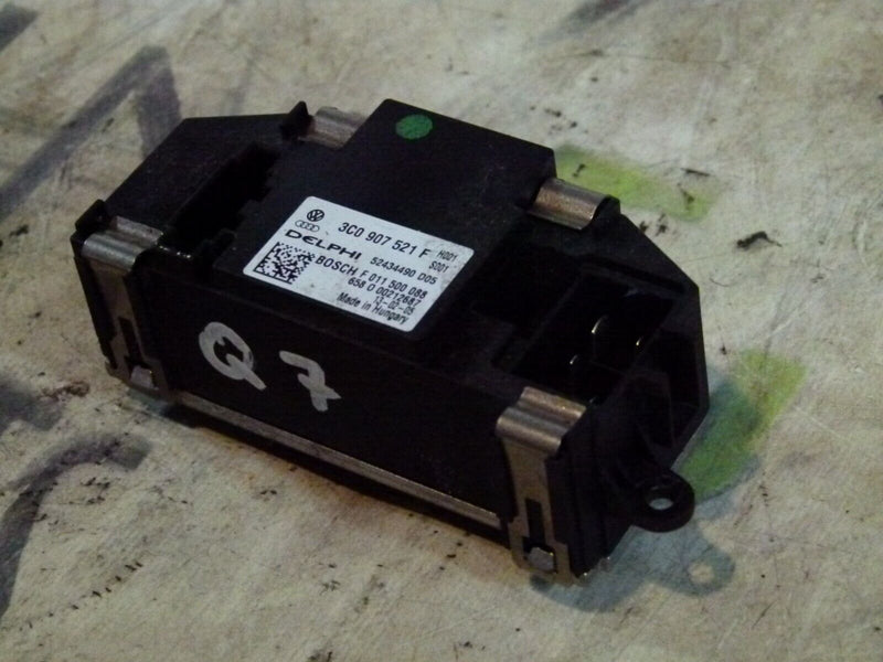 AUDI Q7 HEATER BLOWER MOTOR RESISTOR UNIT MODULE GENUINE 3C0907521F