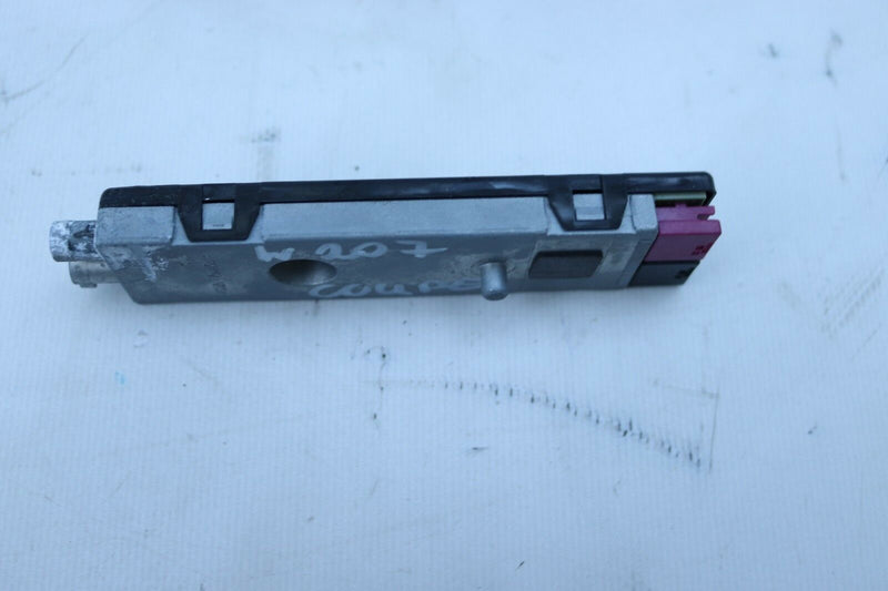 MERCEDES E CLASS W207 2009-2017 COUPE ANTENNA AMPLIFIER A2078201589