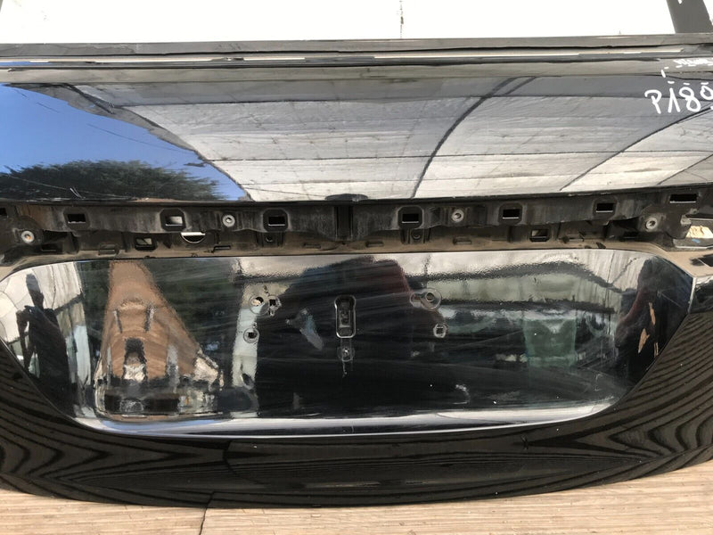 LAND ROVER EVOQUE L551 2018-ON GENUINE BOOT LID TAILGATE PLASTIC PANEL