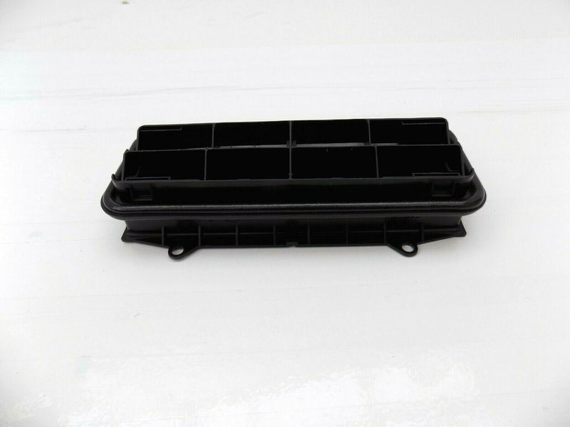 NISSAN LEAF 2016-ON REAR AIR DUCT DRAFTER 77008-AX60B /S46-16