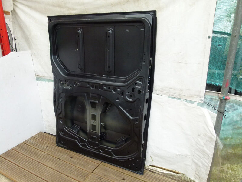 RENAULT TRAFIC, VIVARO MK3 X82 2014-18 SLIDING SLIDE DOOR PANEL LEFT SIDE