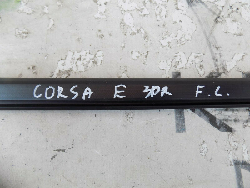 VAUXHALL CORSA E 2014-2019 FRONT LEFT DOOR 3DR INNER WEATHERSTRIP