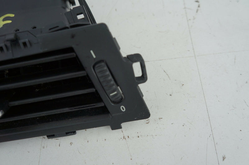 BMW 5 SERIES E60 M5 2003-2010 LEFT PASSENGER SIDE AIR VENT NOZZLE GRILL 6953749