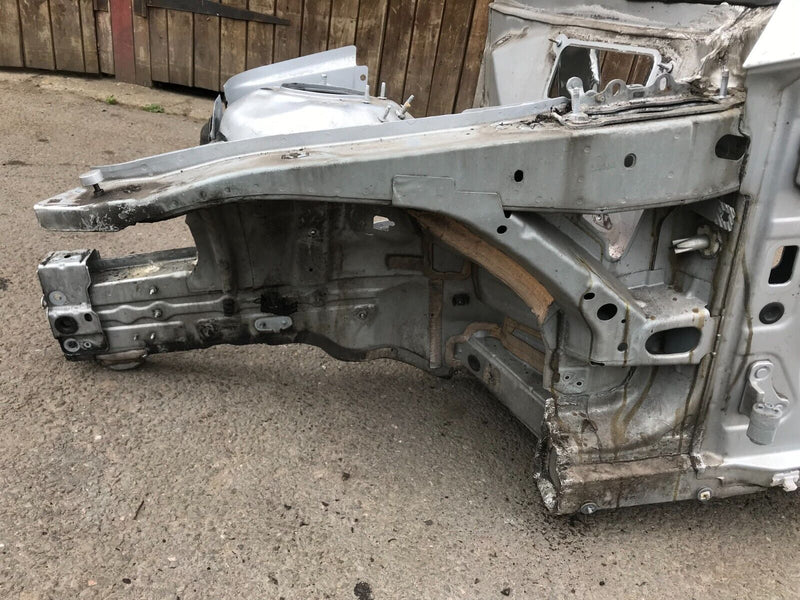 MERCEDES W212 2009-16 LEFT SIDE FRONT END BODY CUT PART QUARTER PANEL PILLAR A