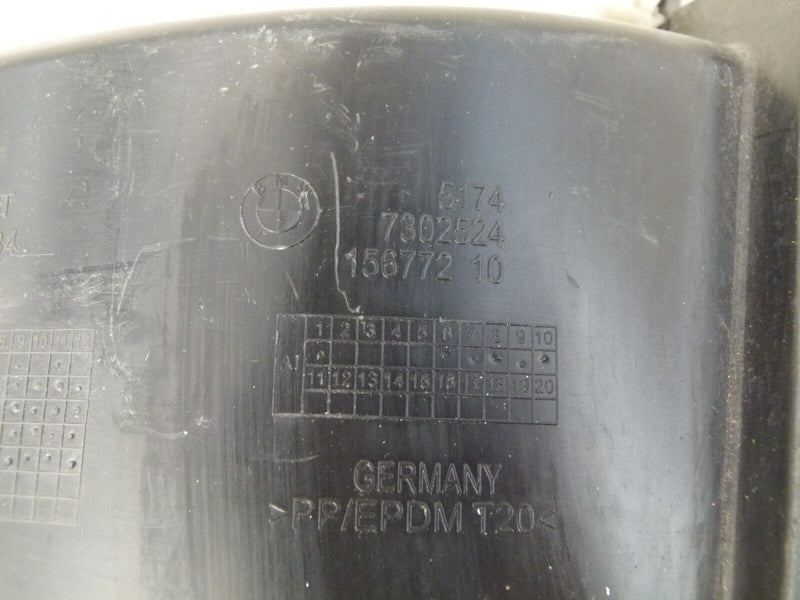 BMW 2 F45 2014-18 UNDER BONET FRONT RIGHT AIR DUCT GENUINE 5174 7302524