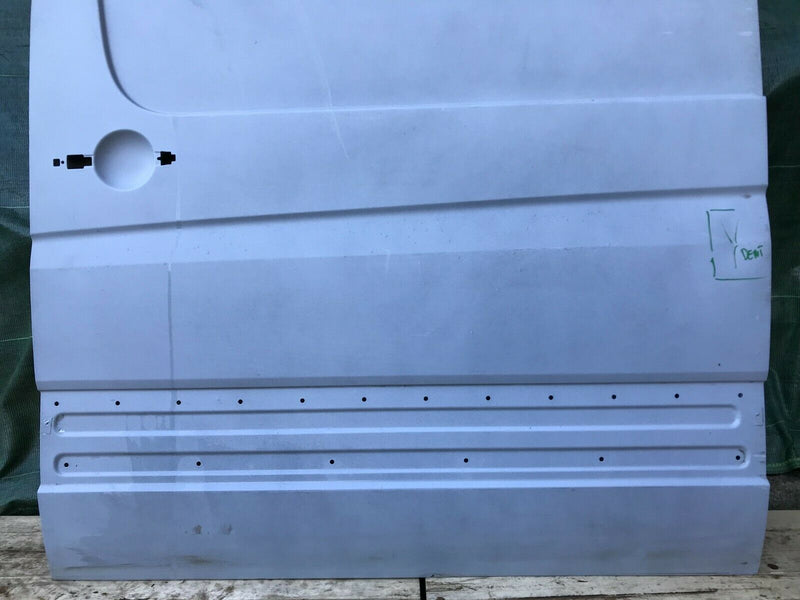 MERCEDES SPRINTER, VW CRAFTER 906 2006-2017 LEFT SIDE SLIDING DOOR PANEL