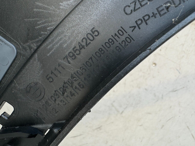 BMW X1 F48 xLINE FACELIFT 2020-ON FRONT BUMPER & *NEW TOP GRILL 6x PDC