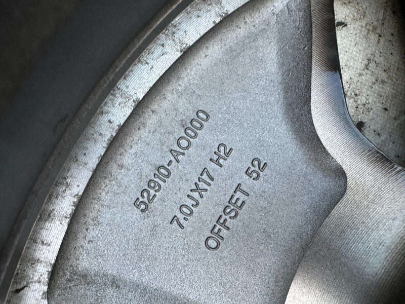 KIA NIRO EV GENUINE ALLOY WHEEL RIM 7Jx17H2 ET52 / 52910-AO000