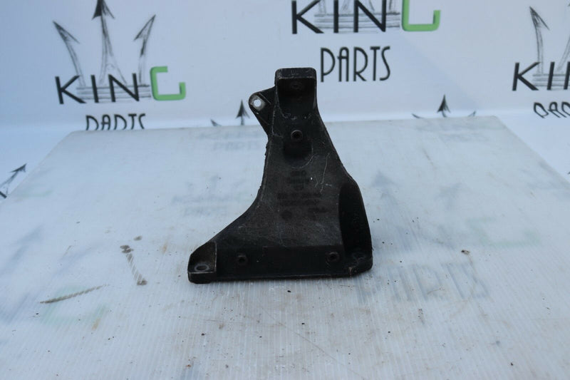 SKODA SUPERB MK1 (B5/3U) 2001-2008 RIGHT ENGINE BRACKET MOUNT 8D0199308 AG *3