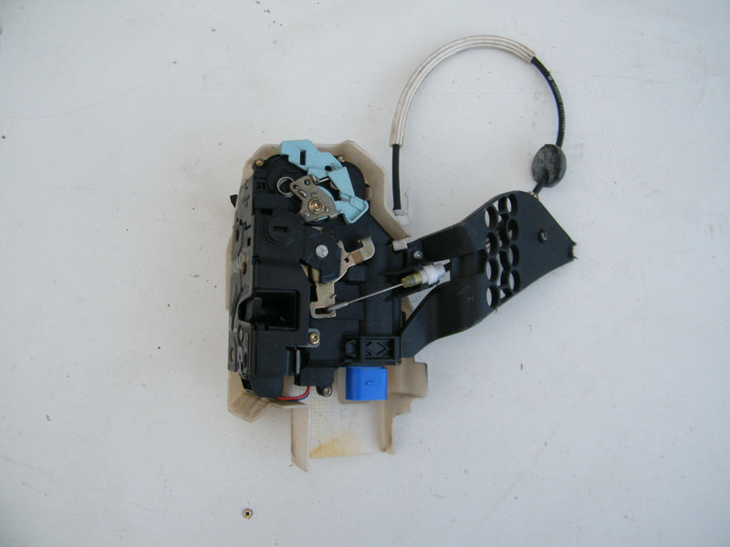 VW TOUAREG MK1 7L 2002-2006 GENUINE REAR DOOR LOCK ACTUATOR LEFT PASSENGER SIDE